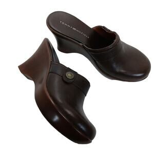 Tommy Hilfiger Mina Clogs Size 5.5M Brown Leather Upper